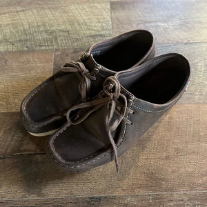 Women's Clarks Brown Leather Lace Up Casual Shoes Size 9.5